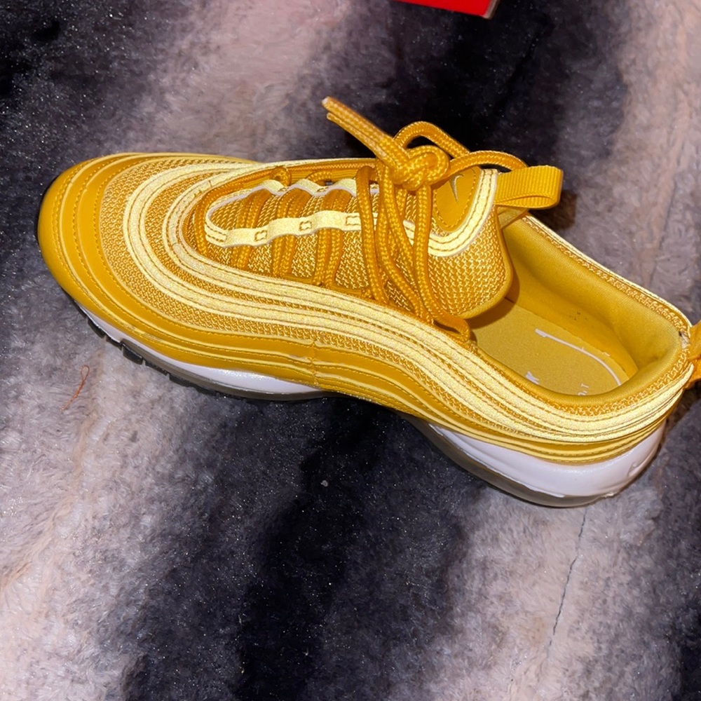 Mustard Nike air max 97